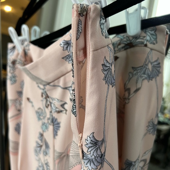 Bar III pink and blue printed pants. Size 2 - Picture 2 of 4